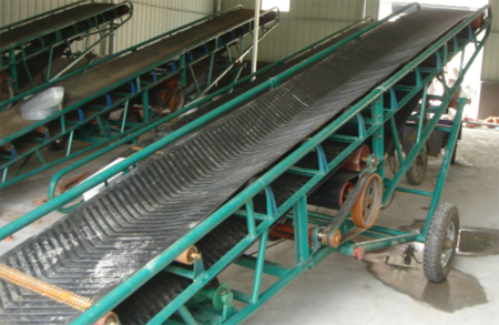 DY型移動式皮帶輸送機(jī)